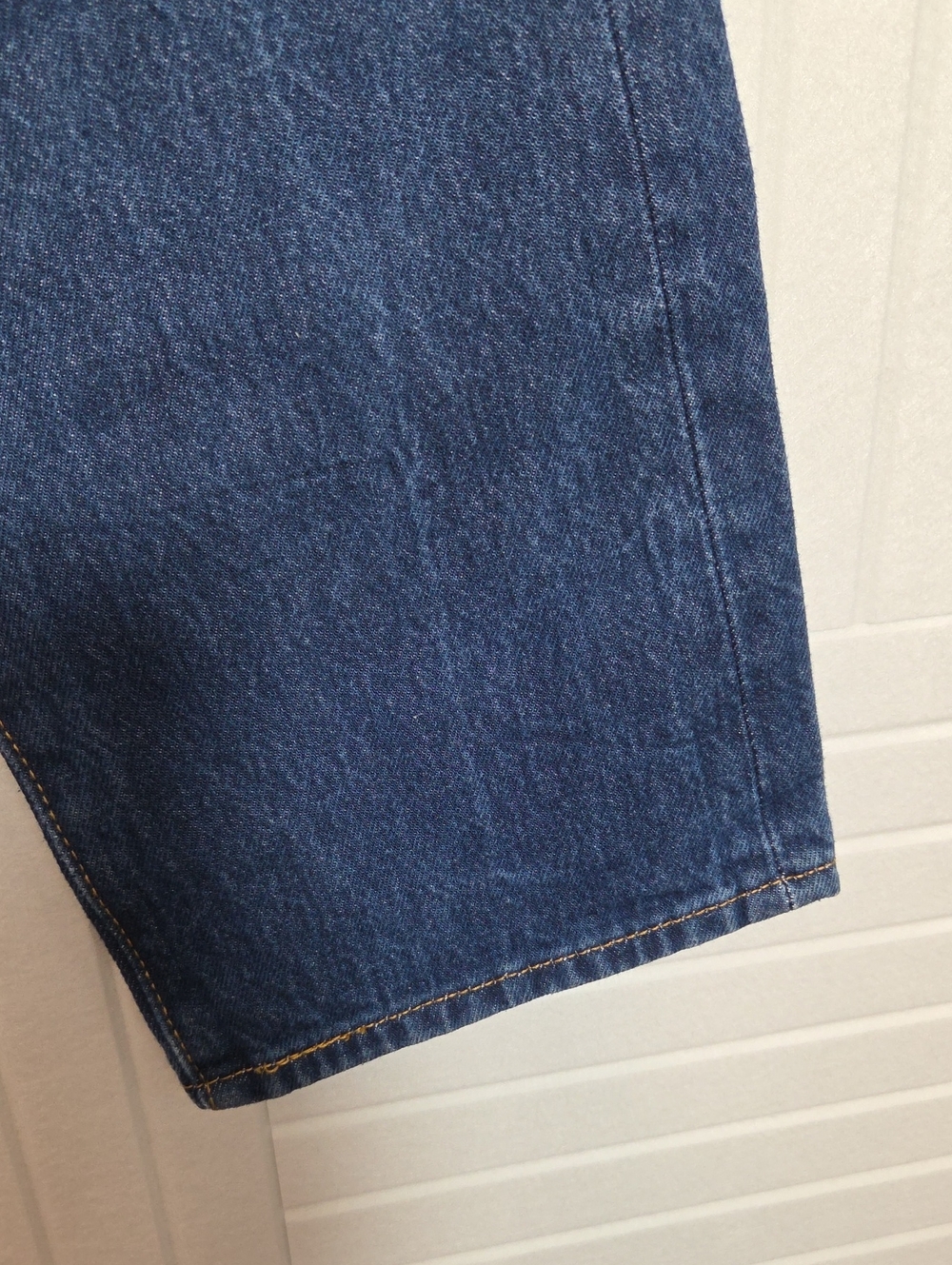 Classic Dark Blue 501 Levis Men's Jeans - Picture 4 of 10